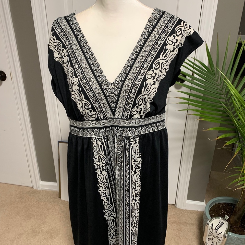 Black and white dress